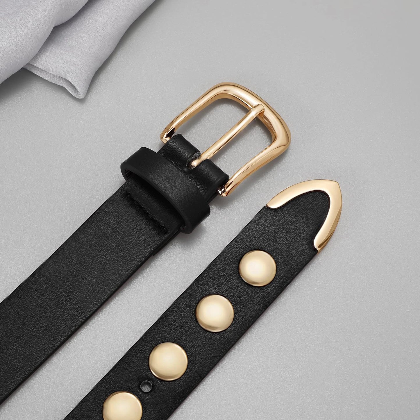 ceinture cloutée