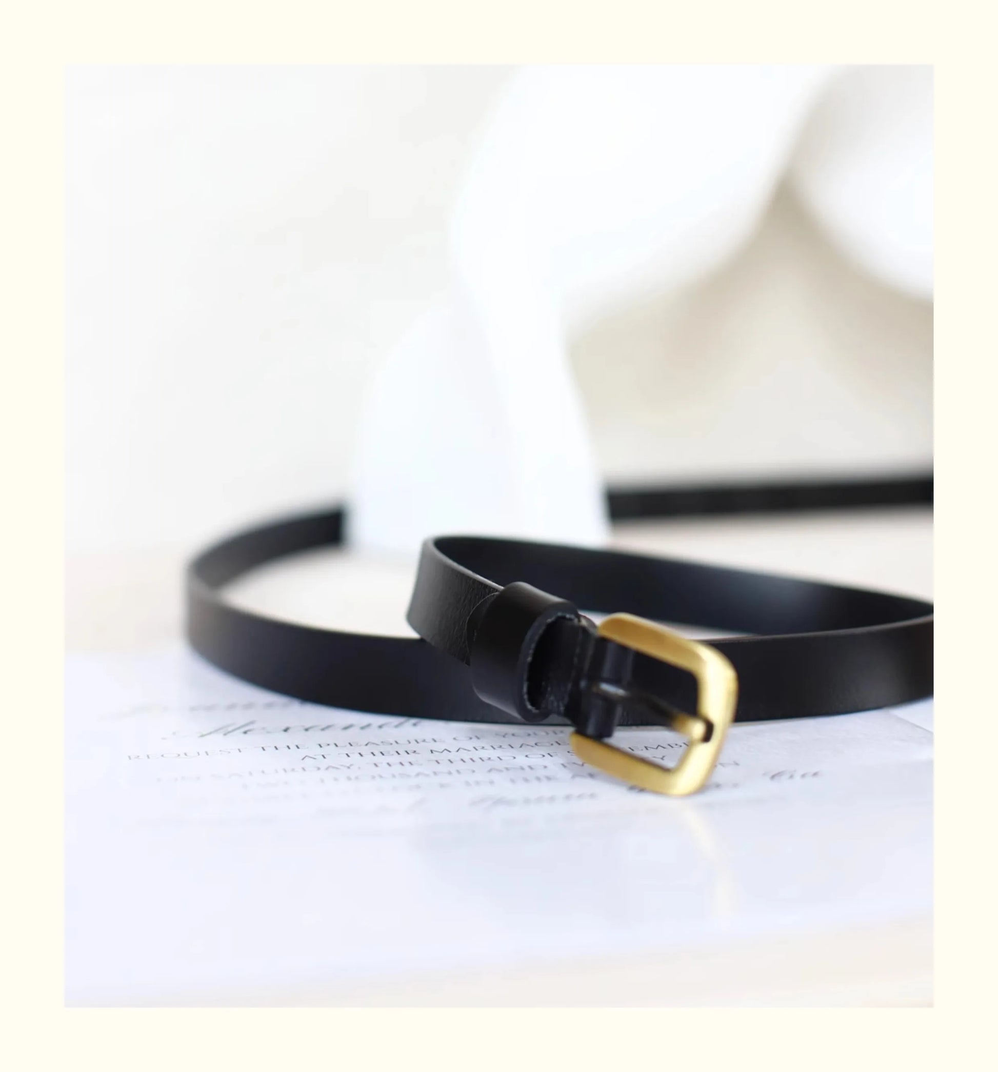 ceinture-en-cuir-femme